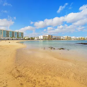 https://lanzahost-oceanis-xxi.in-canary-islands.com